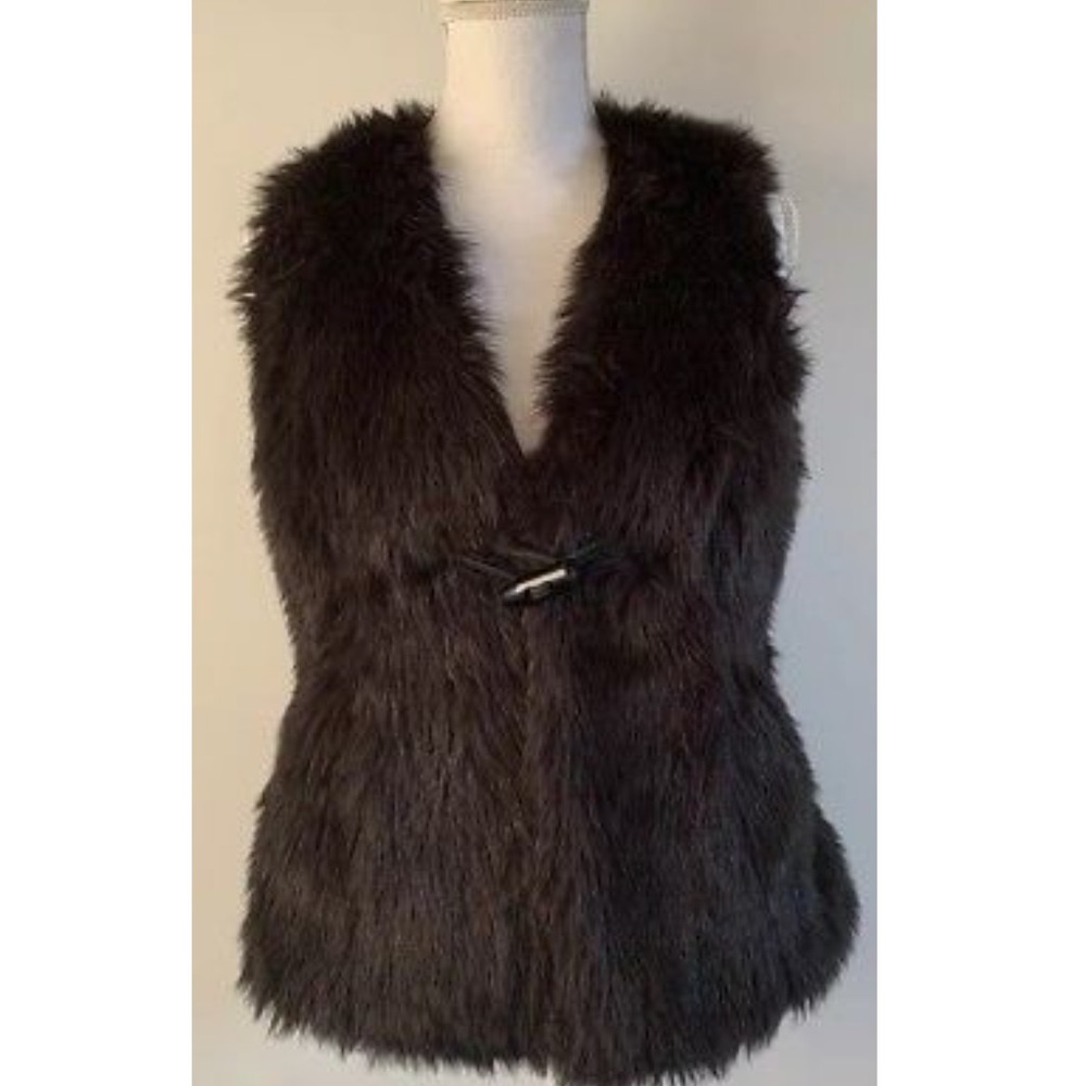 Boden Faux Fur Vest with Toggle